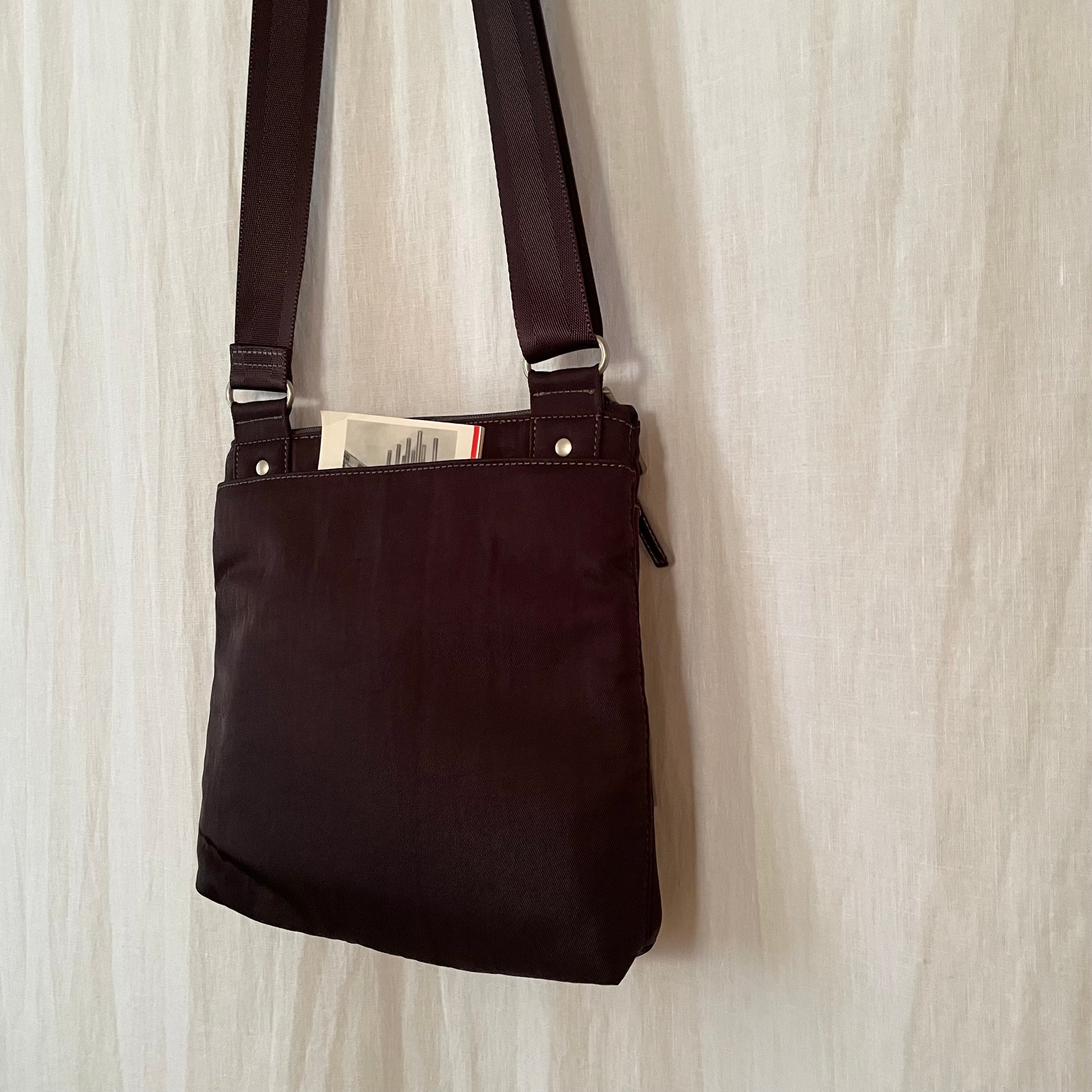 NICO - Ink x Grey | Multi-Pocket Shoulder Bag | Small